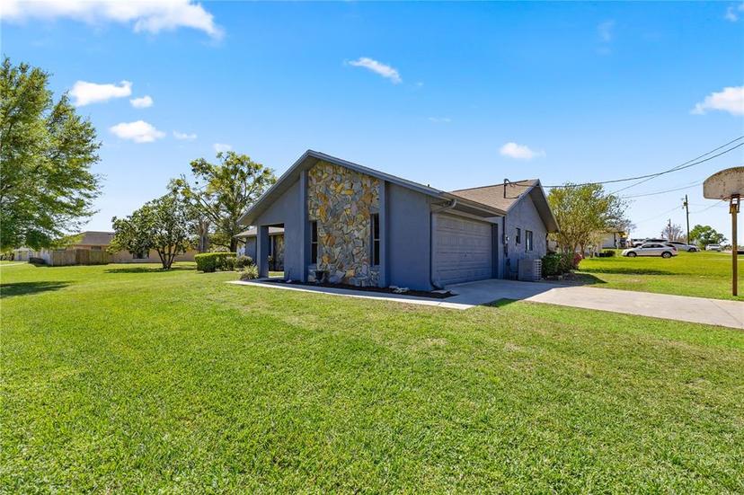 Picture of 10690 SE 44Th Terrace, Belleview FL 34420
