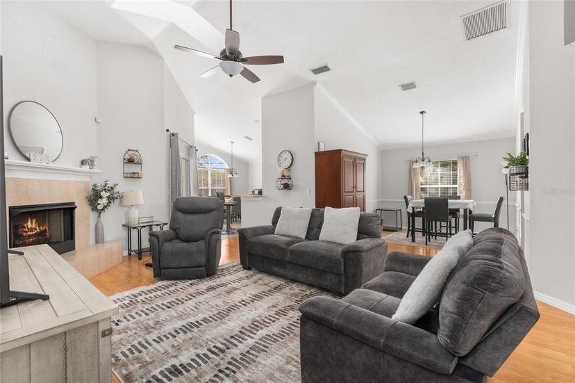 Picture of 3608 NW 61St Lane, Gainesville FL 32653