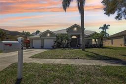 Picture of 954 Cobblestone Lane, Tarpon Springs, FL 34688