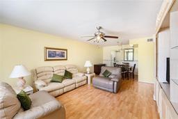 Picture of 1900 59Th Avenue N Unit 217, St Petersburg, FL 33714