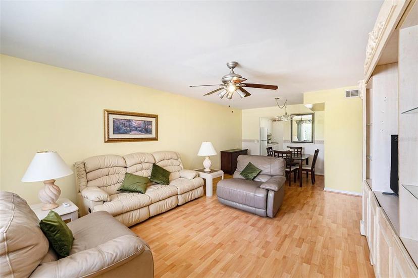 Picture of 1900 59Th Avenue N Unit 217, St Petersburg FL 33714