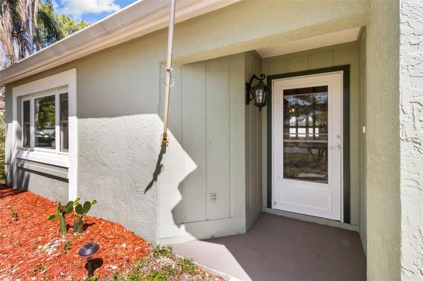 Picture of 6888 124Th Avenue, Largo FL 33773