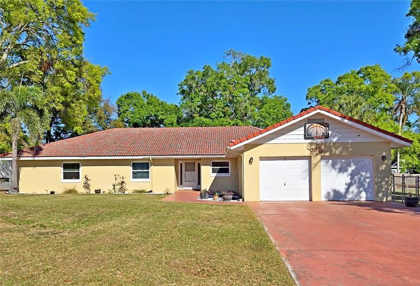 Picture of 218 Omaha St S Street S, Lake Hamilton FL 33851