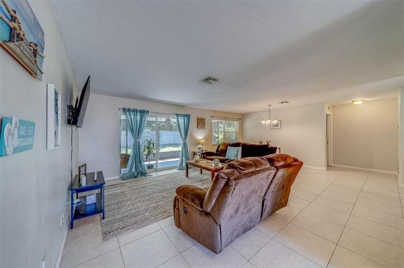 Picture of 2269 Beverly Lane, Clearwater FL 33764