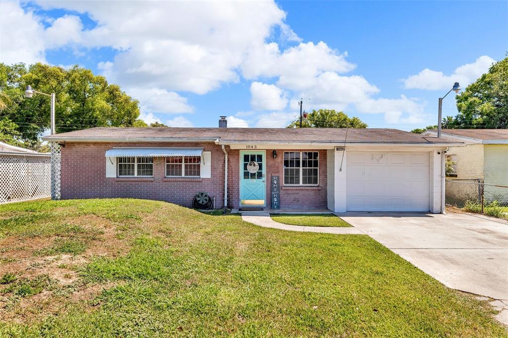 Picture of 1043 Pineview Place, Lakeland, FL 33801
