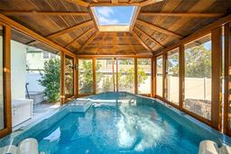 Picture of 3167 Bay Ln, Clearwater, FL 33759