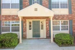 Picture of 1920 E Edgewood Drive Unit D1, Lakeland, FL 33803