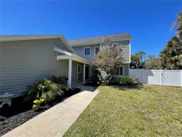 Picture of 41 Cochise Court, Palm Coast, FL 32137
