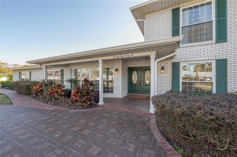 Picture of 7922 Spring Valley Drive, Tampa FL 33615