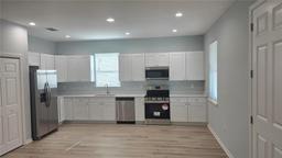 Picture of 615 Avenue S Ne, Winter Haven, FL 33881