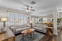 Picture of 145 38Th Avenue Ne, St Petersburg, FL 33704