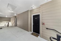 Picture of 1142 SW 9Th Road Unit 402, Gainesville, FL 32601