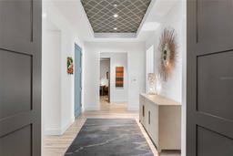 Picture of 4765 Gulf Of Mexico Drive Unit B202, Longboat Key, FL 34228