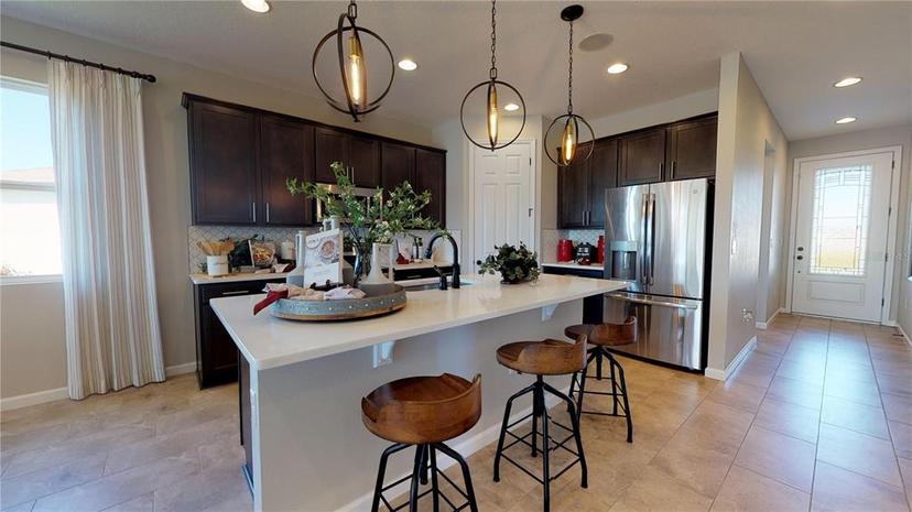 Picture of 1110 Olivine Avenue, Dundee FL 33838