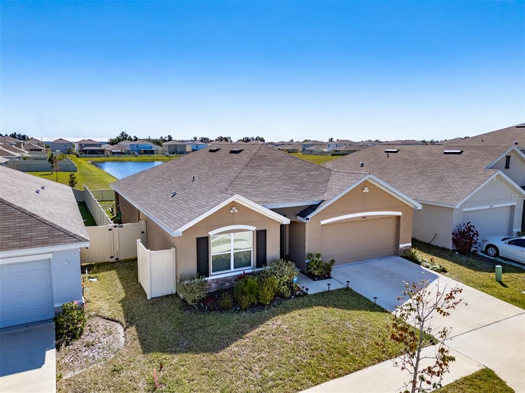Picture of 2812 Gumbo Limbo Drive, Wimauma, FL 33598