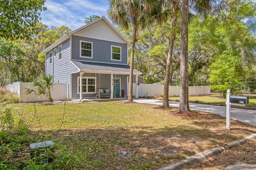 Picture of 404 NW 5Th Street, Micanopy FL 32667