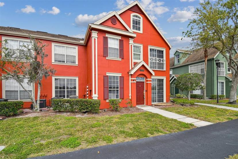 Picture of 9118 Lake Chase Island Way Unit 9118, Tampa FL 33626