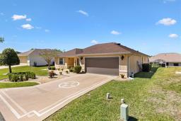Picture of 17472 SE 112Th Court, Summerfield, FL 34491