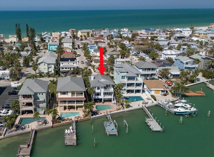 Picture of 8685 E Bay Drive, Treasure Island FL 33706