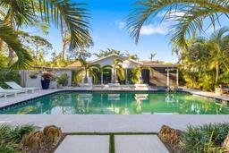 Picture of 494 Sapphire Drive, Sarasota, FL 34234