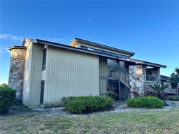 Picture of 2090 Corner Lake Drive Unit E, Haines City, FL 33844