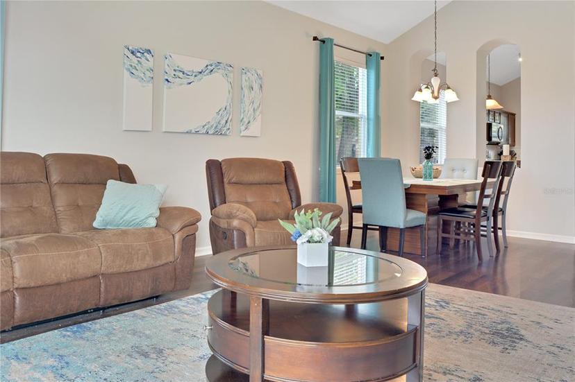 Picture of 1802 Royal Ridge Drive, Davenport FL 33896