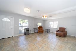 Picture of 6712 W Clifton Street, Tampa, FL 33634