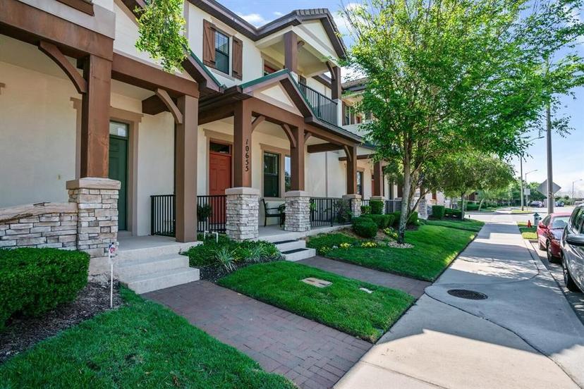 Picture of 10655 Village Lake Road, Windermere FL 34786