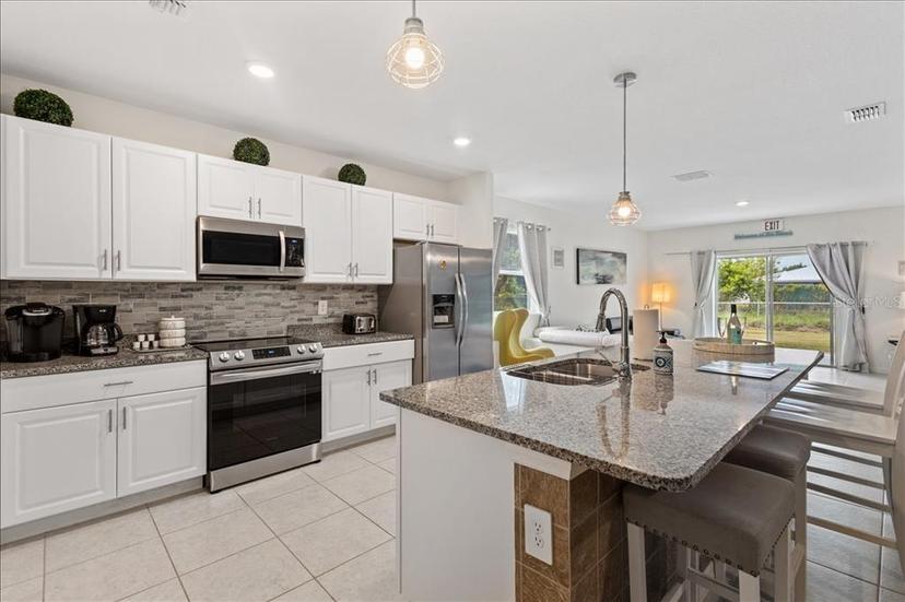 Picture of 2202 SE Trillo Street, Port St Lucie FL 34952