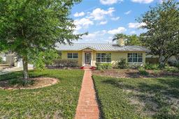 Picture of 2301 Washington Road, Mount Dora, FL 32757