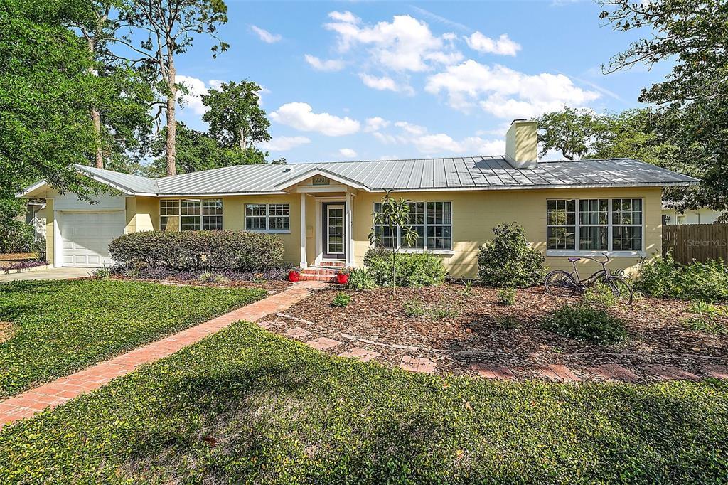 Picture of 2301 Washington Road, Mount Dora, FL 32757