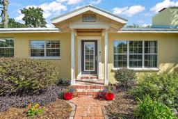 Picture of 2301 Washington Road, Mount Dora, FL 32757