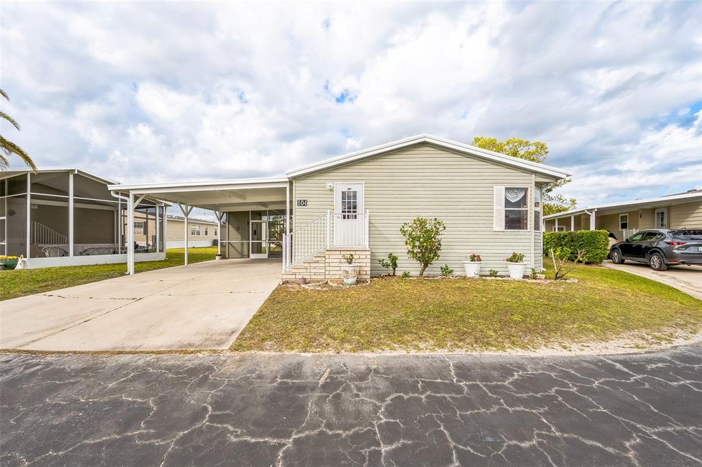 Picture of 1000 Kings Highway Unit 104, Punta Gorda, FL 33980