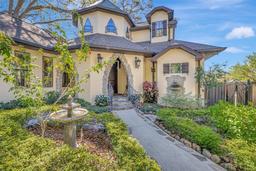 Picture of 1108 W Charter Street, Tampa, FL 33602