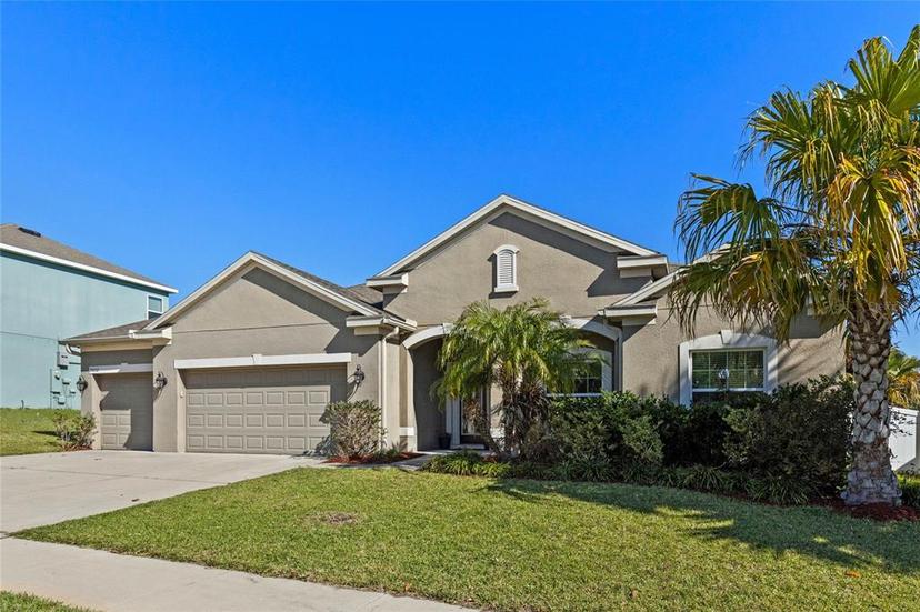 Picture of 3032 Zander Drive, Grand Island FL 32735