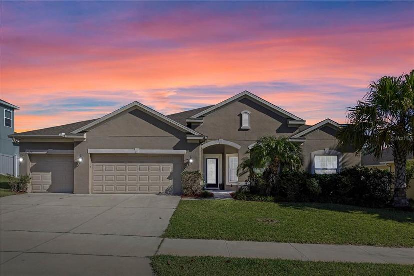 Picture of 3032 Zander Drive, Grand Island FL 32735
