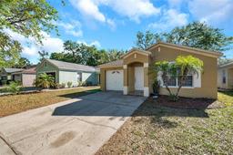 Picture of 8528 Quarter Horse Drive, Riverview, FL 33578
