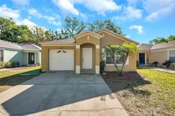 Picture of 8528 Quarter Horse Drive, Riverview, FL 33578