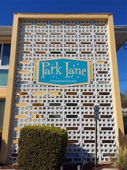 Picture of 2155 Wood Street Unit B4, Sarasota, FL 34237