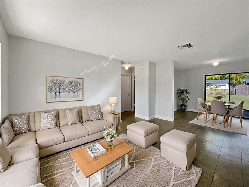 Picture of 5618 Carris Court, Orlando FL 32810