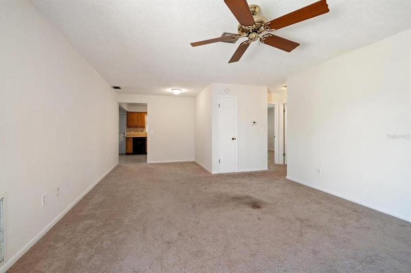 Picture of 8445 Calais N, Pinellas Park FL 33781