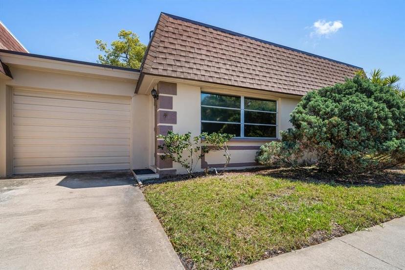 Picture of 8445 Calais N, Pinellas Park FL 33781