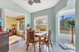 Picture of 109 Southampton Place N Unit 245, Venice, FL 34293