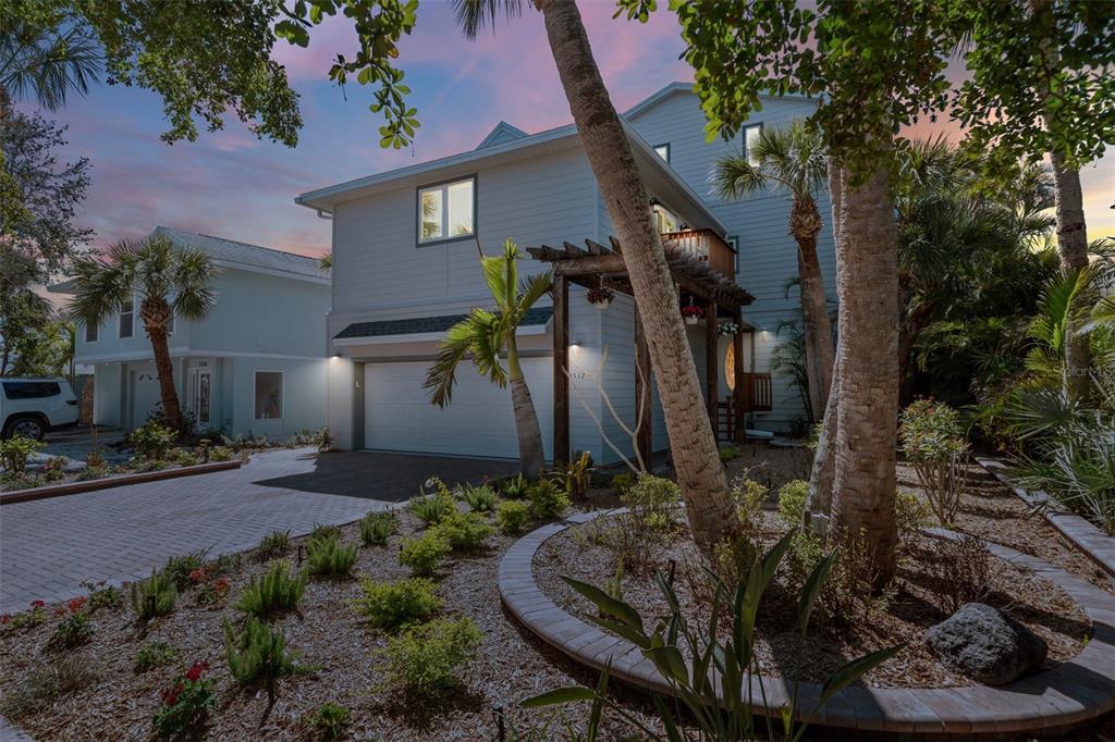 Picture of 5512 Avenida Del Mare, Sarasota, FL 34242