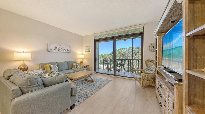 Picture of 1935 Gulf Of Mexico Drive Unit G7-402, Longboat Key FL 34228