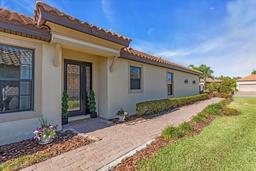 Picture of 10230 Highland Park Place, Palmetto, FL 34221