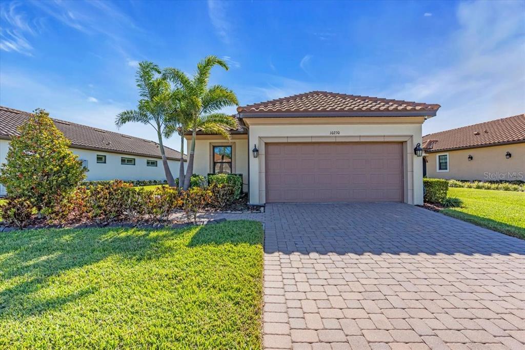 Picture of 10230 Highland Park Place, Palmetto, FL 34221