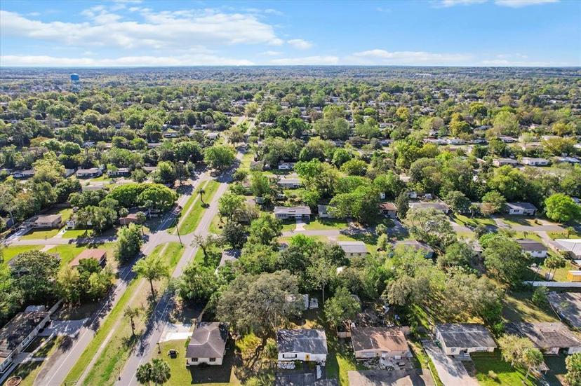 Picture of 3 S Washington Street, Beverly Hills FL 34465