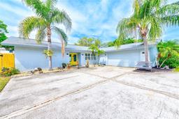 Picture of 921 Woodland Drive, Palm Harbor, FL 34683