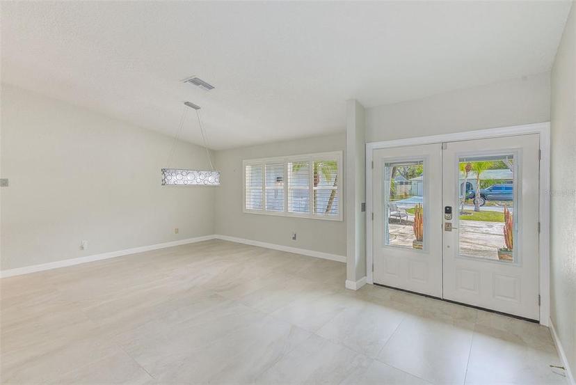 Picture of 921 Woodland Drive, Palm Harbor FL 34683